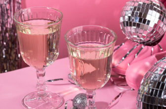 How to Plan a High School Reunion with Multiple Events (Without Losing Your Mind)