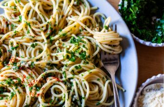 spaghetti aglio e olio – smitten kitchen