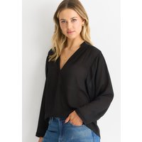Black Textured Chiffon Oversized Blouse