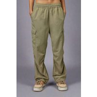 Spiritual Gangster Journey Cargo Pants in Dark Matcha Colour: Khaki Size: M