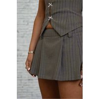 Daisy Street Mini Striped Pleated Skirt Colour: Gray Size: XS