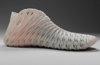 3D Artist Is Reimagining Architecture as Something You Can Wear, Turning Computational Design Into Living Sculptural Skins