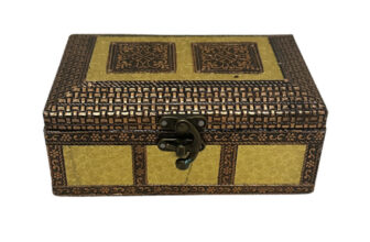 Festive Xmas Gold Jewellery Box – Vintage Style Keepsake Storage Gift for Women