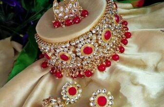 Indian Bollywood Gold Plated Fashionable Bridal Jewelry Necklace Set For Women