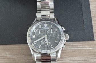Mens Victorinox Swiss Army Chrono Classic Chronograph Watch 241405 BOXED
