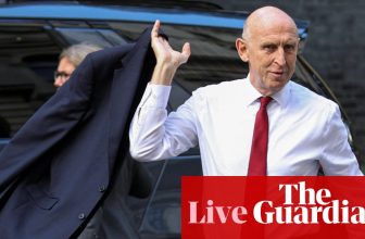 Tories challenge chancellor to rule out tax rises in budget as Badenoch labelled ‘embarrassment’ for Bank of England gaffe – UK politics live | Politics