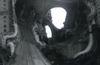 Artist Builds a Glitching, Bio-Mechanical Universe Where Electronic Music, CGI, and Body Horror Become One Continuous Story