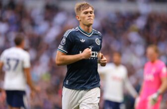 Man United keen on Lewis Hall