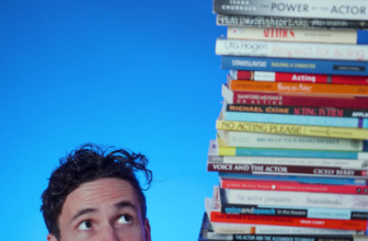 How to Discover New Plays as an Actor