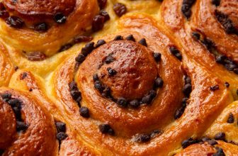 Sauerteig-Rosinenschnecken