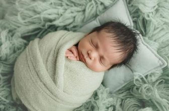 Simple Tips to Handle Newborn Congestion and Sleep Better