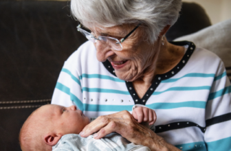 What babies’ brains might teach us about Alzheimer’s disease.