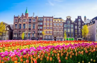 Gorgeous Spring Travel Destinations ~ Globetrotting Mama