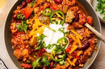 The BEST Healthy Turkey Chili Recipe
