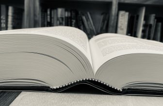 2022 Books Read in Review – The Deckle Edge