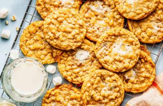 Marshmallow Crispy Cookies