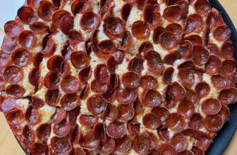 Massey’s Pizza is a Columbus Classic