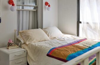 Natasha Pickowicz’s Apartment Will Make You Want to Grow a Chaotic Garden