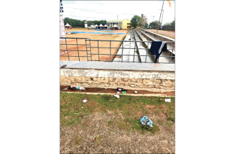 Vijayanagar MUDA Ground, a haven for boozers