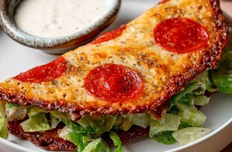 Pepperoni Pizza Chicken Caesar Wraps (No Tortilla Needed)