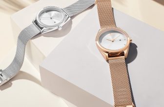 Waterproof Calendar Women Quartz Watch