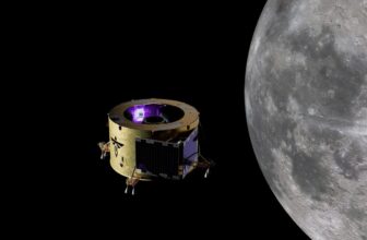 Starcloud’s AI computing payload will get a ride to lunar orbit on Firefly’s space vehicle