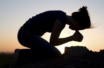 God Applause: ON YOUR KNEES!