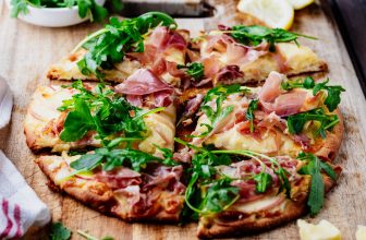 Apple, Prosciutto & White Cheddar Flatbread (30 Minutes)