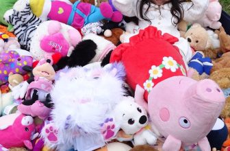 Kindness Activist: We Love Stuffies!!