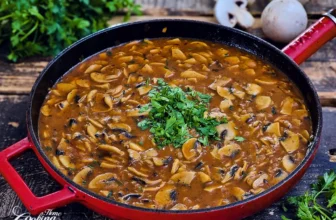 Easy Mushroom Stew – Simple Vegetarian Mushroom Recipe