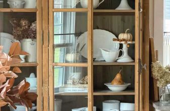 How I Decorated My Antique Kitchen Cupboard for Fall