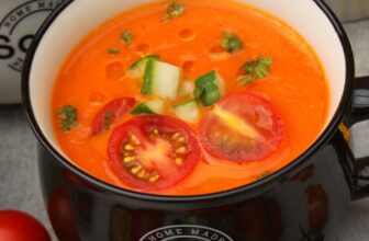 Classic Spanish Gazpacho