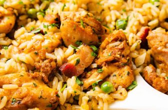 One-Pot Mediterranean Chicken & Rice