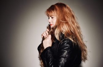 Penni Layne’s everyday i fall in love Lands with Live-Room Jazz and Soul – Echo Room