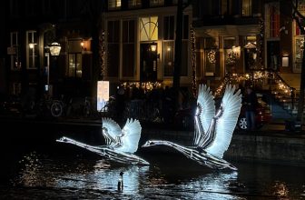 Amsterdam Light Festival 2026/2027: boottocht & tickets