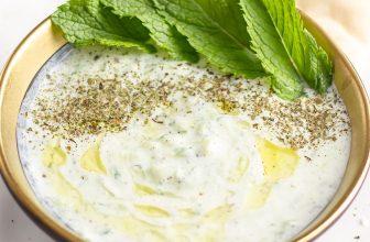 Cucumber Yogurt Salad (Easy and Refreshing)
