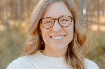 Author Kelsey Gross on Monarchs, Friendship, and Fall- plus a GIVEAWAY! « Lydia Lukidis