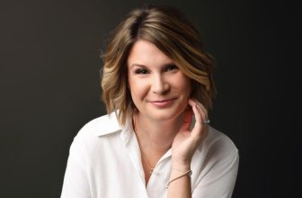 Five on Friday with Meg Anderson @meganderson.writes – Jill’s Book Cafe