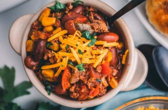 The Easiest Slow Cooker Turkey Chili That Feeds 8