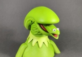 Bulgarian Artists Create Super Stunning Xenomorph Kermit » Design You Trust — Design Daily Since 2007