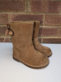 UGG S/N 1100176T Corene Boot For Kids Suede UK Size 5