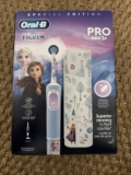 Oral-B Pro Kids Electric Toothbrush with Frozen Stickers & Travel Case Age 3+