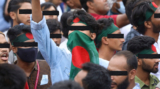 ফিল্মিং দ্য আপরাইজিং: রেকর্ড করার হক ব্যবহার করে যেভাবে স্বৈরশাসন হটালো বাংলাদেশী তরুণরা