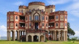 Waterfront ‘Taj Mahal’ in Mississippi Lists for $2.5 Million