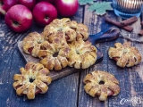 Apple Rings with Cream Cheese Dough – Easy Fall Treat