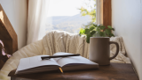 Daily Journal Prompts: What to Write First Thing Each Day