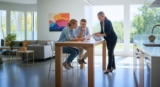 How Smart Sellers Navigate Price Drops in Q4