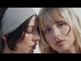 Angèle feat Caroline Polachek & SebastiAn – Love Triangle