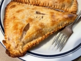 Feeding My Enthusiasms: Applesauce and Hand Pies