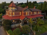 Iconic Hobart mansion Werndee sold to local family
